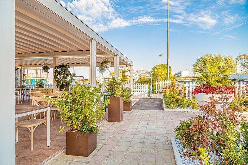 Hotel Sirena - B&B Cesenatico Kültér fotó